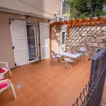 2 Bedroom Cozy In Daire *
