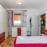 Daire 2 Bedroom Cozy In